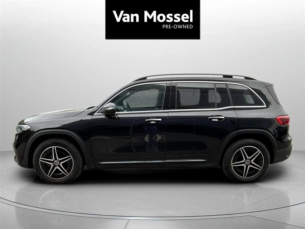 Mercedes-Benz-EQB-image-7
