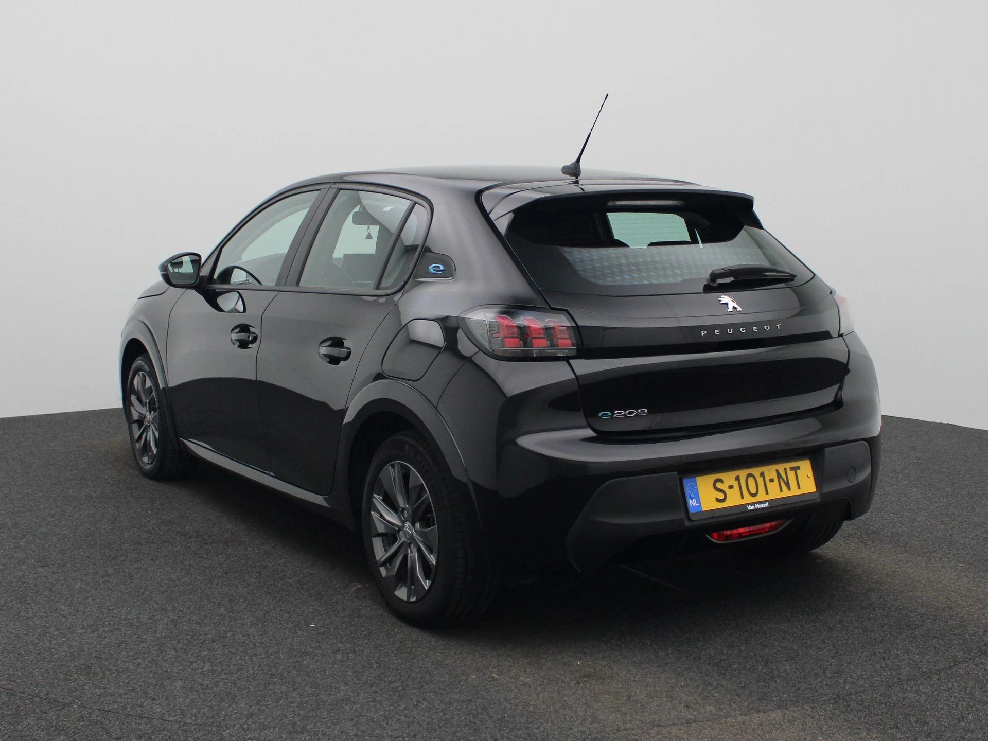 Peugeot e-208 EV Active Pack 50 kWh