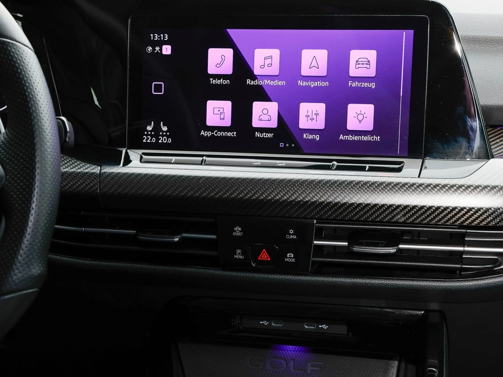 Volkswagen-Golf-image-9
