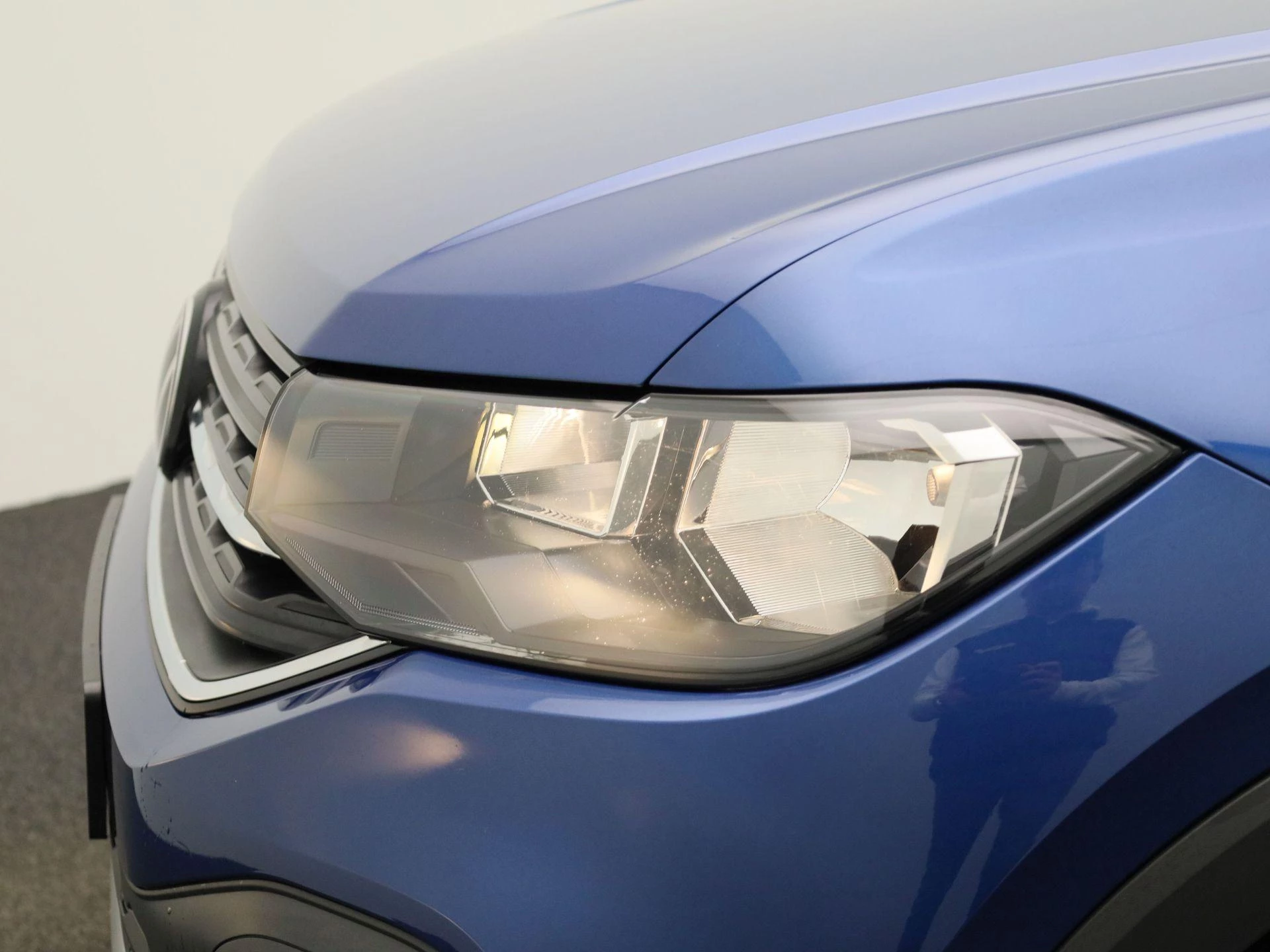 Volkswagen-T-Cross-image-11