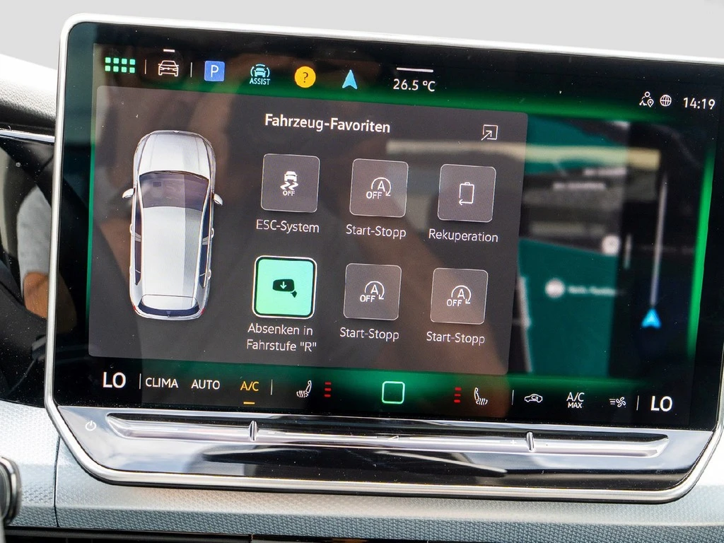 Volkswagen-Golf-image-15
