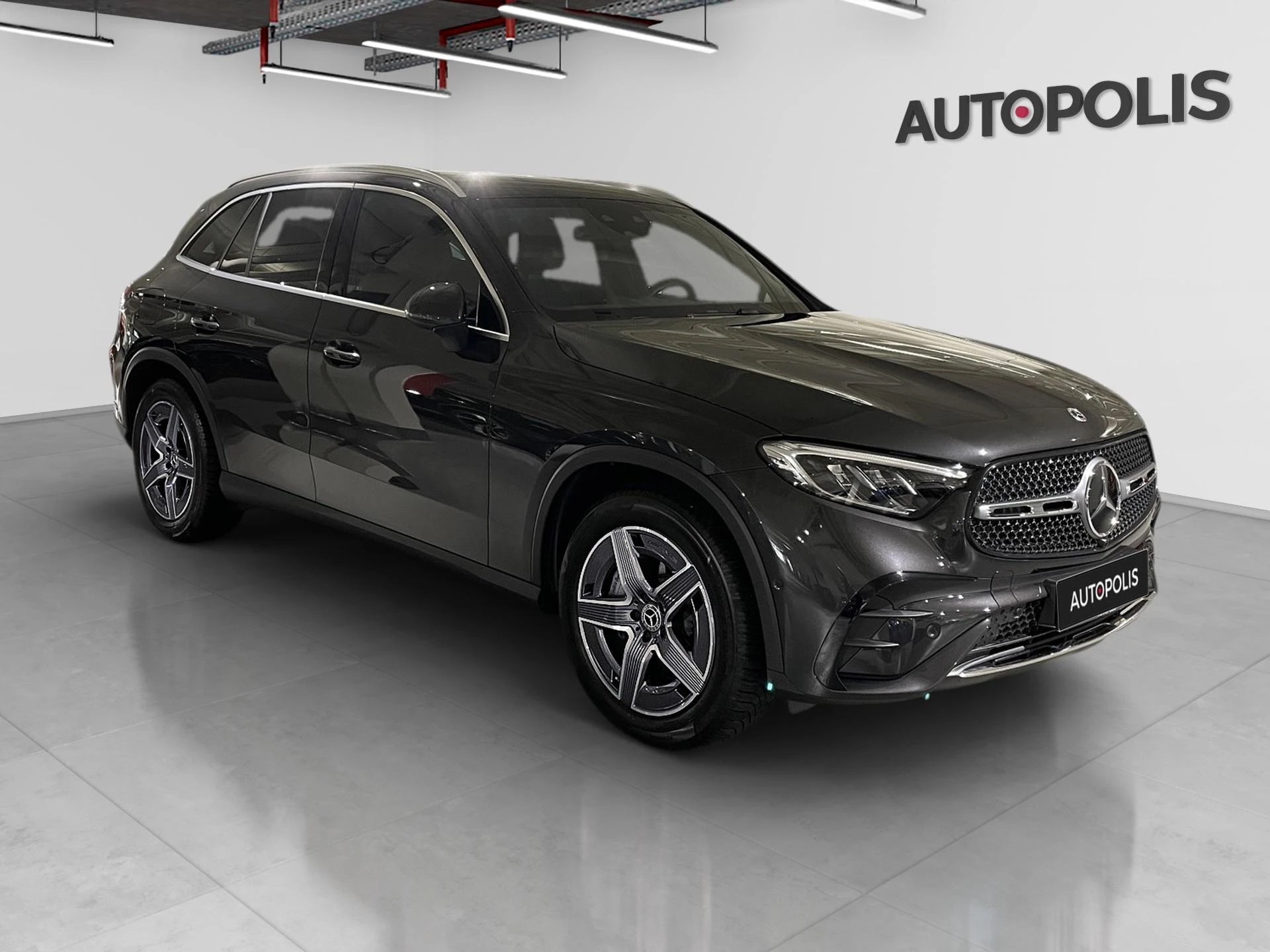Mercedes-Benz-GLC-image-18
