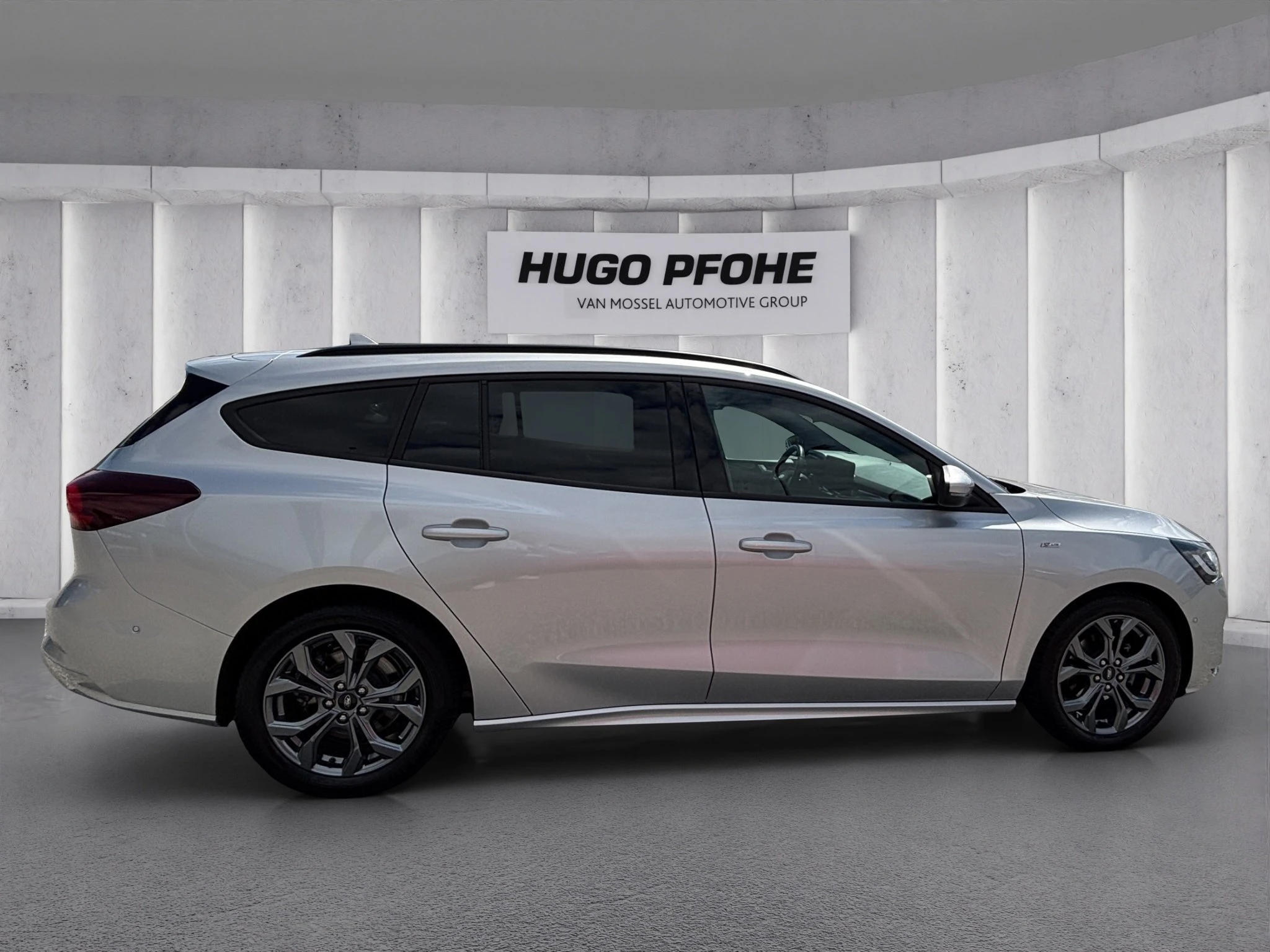 Ford Focus ST-Line 1.5 | HUD | Winter-PKt. | AHK | ACC | Matrix | RFK |