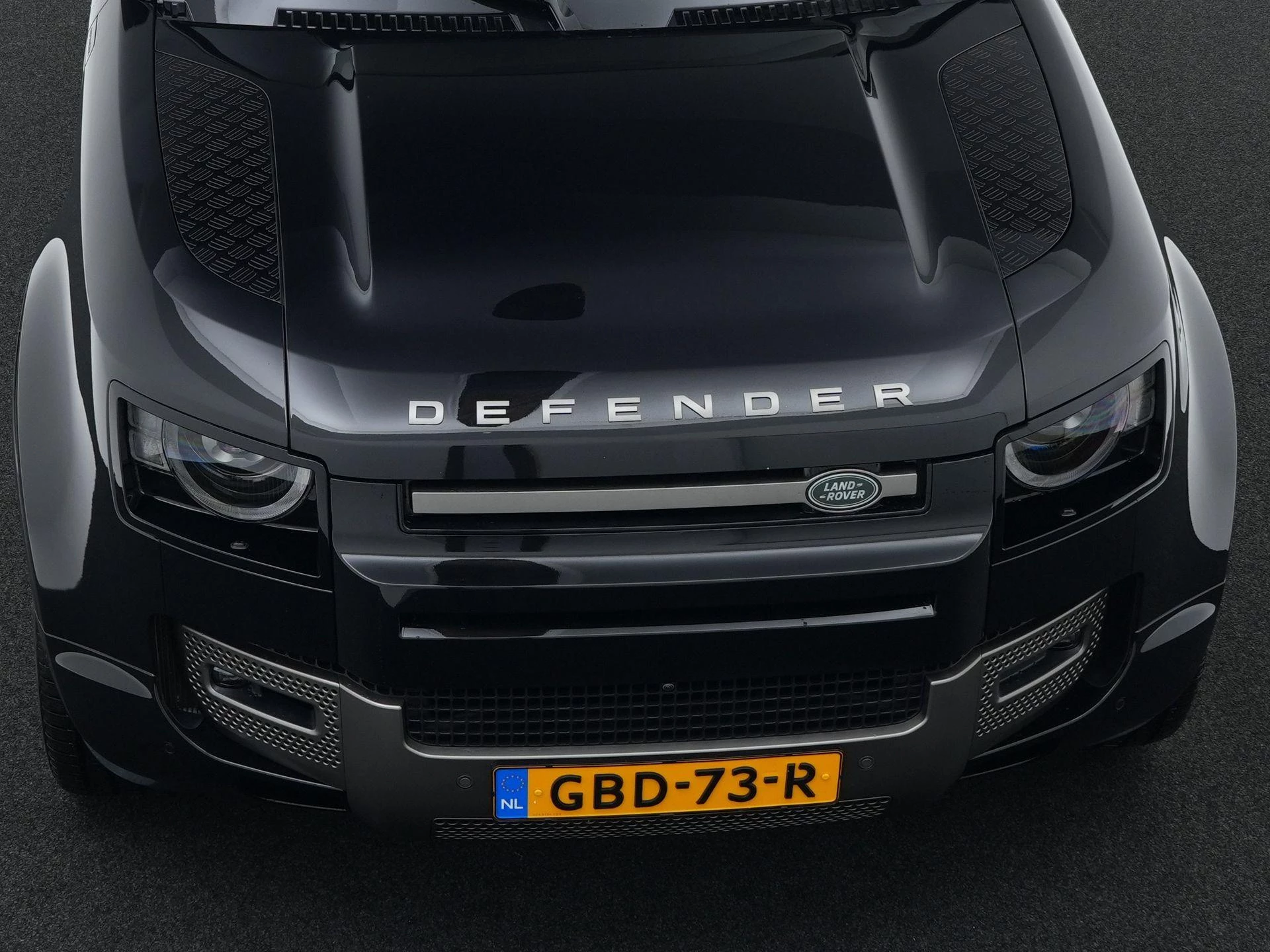 Land Rover-Defender-image-49