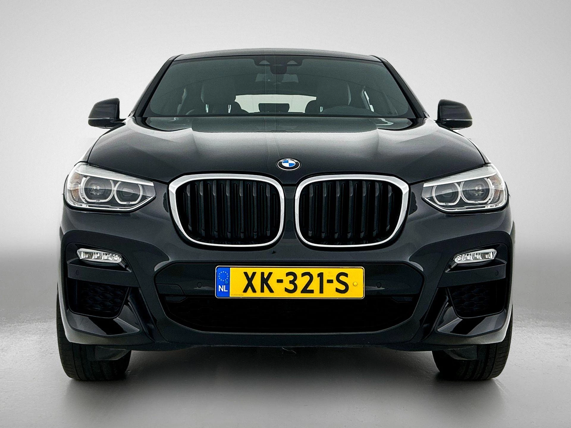 BMW-X4-image-4