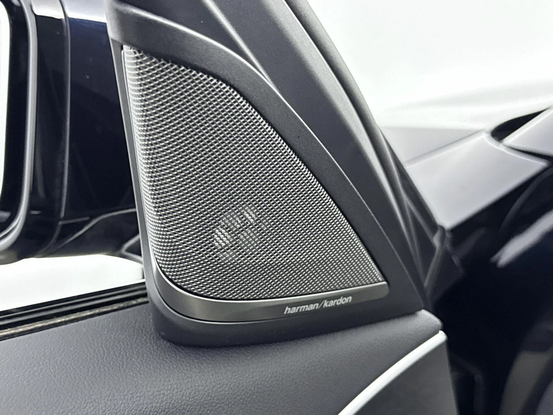BMW-5 Serie-image-10