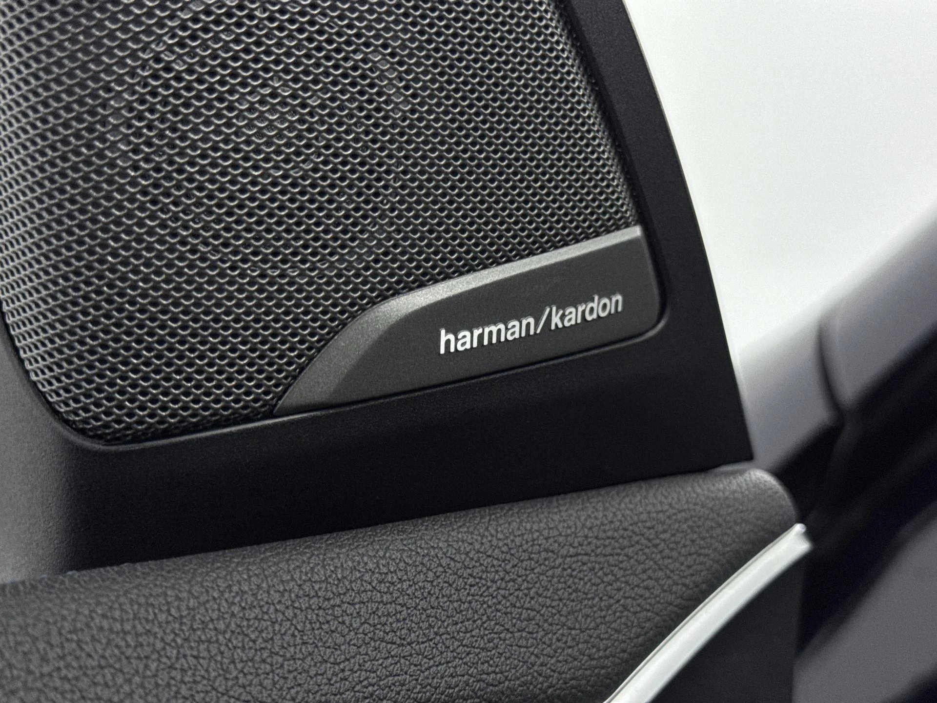 BMW-X3-image-10