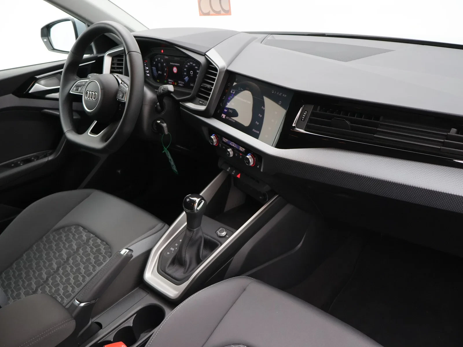 Audi A1 Sportback Sportback 30TFSI Advanced 116PK *AUTOMAAT*VIRTUAL COCKPIT*CRUISE CONTROL*PDC ACHTER*APP-CONNECT*...*