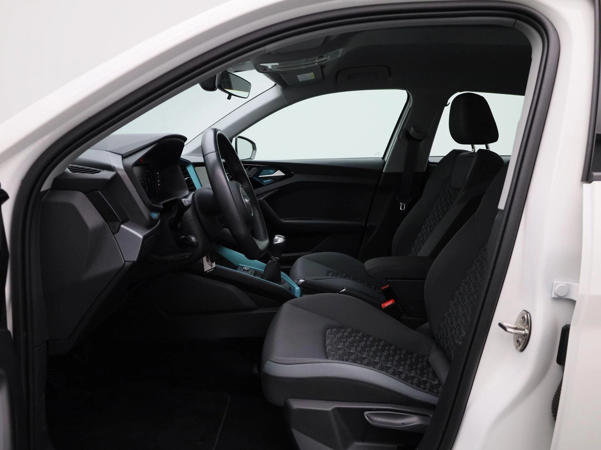 Audi-A1 Sportback-image-12