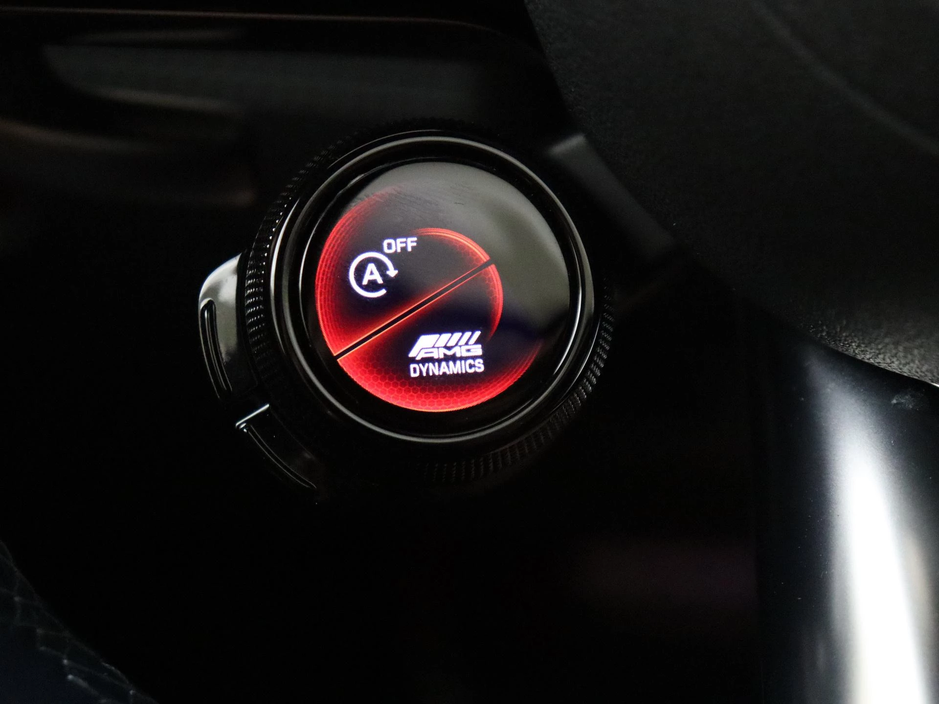 Mercedes-AMG-GT-image-20