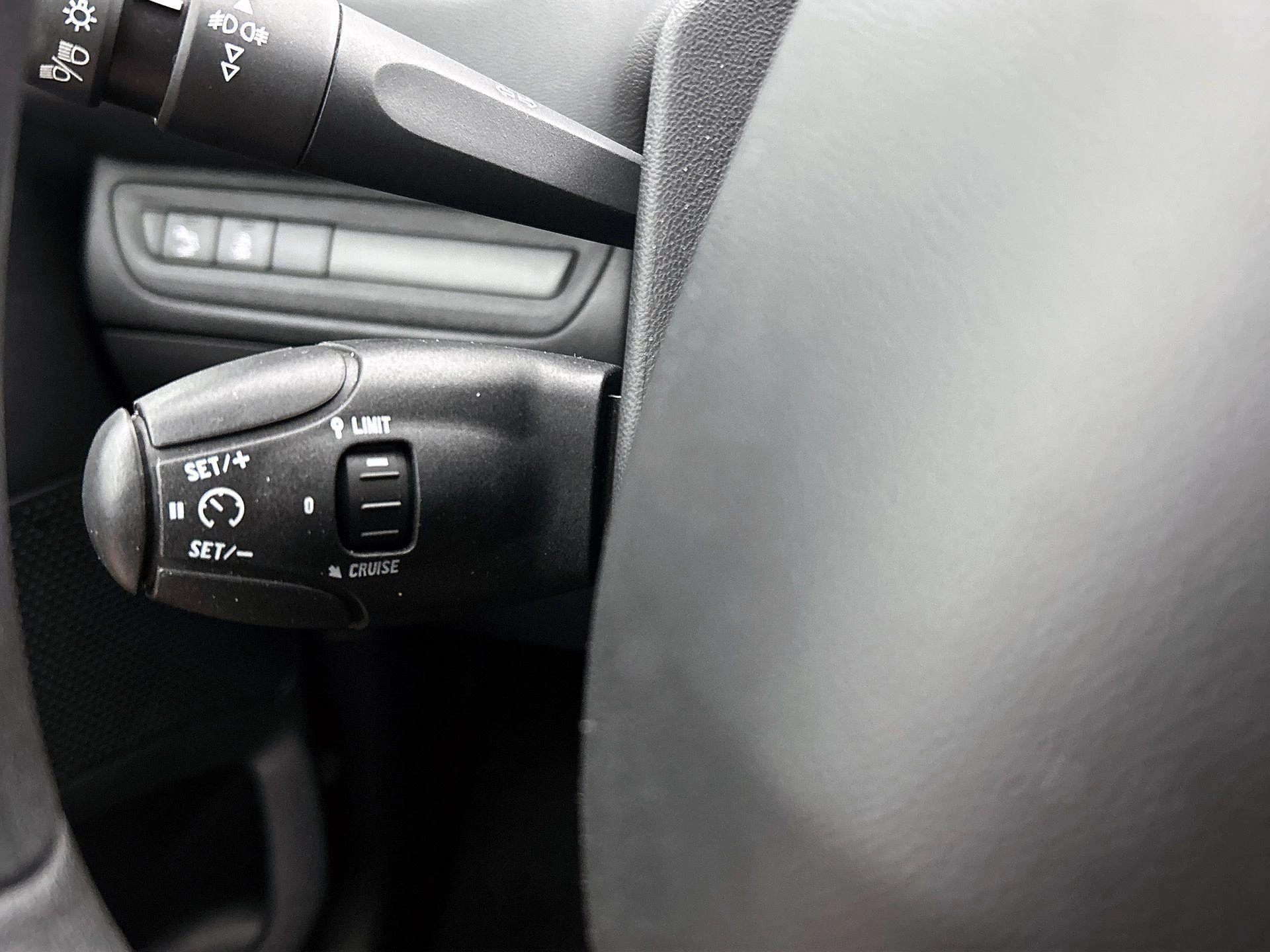Peugeot-208-image-5