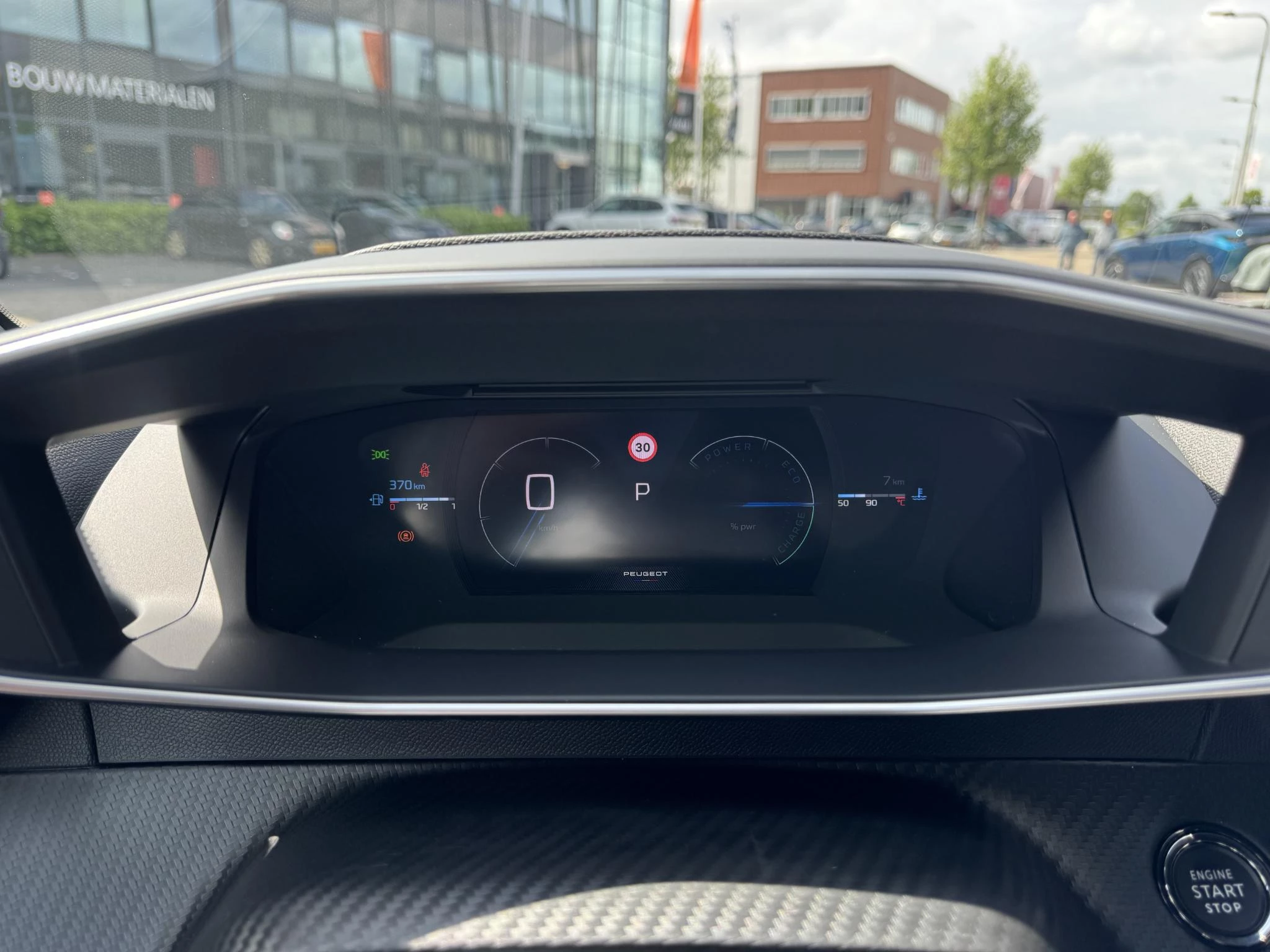 Peugeot-2008-image-19