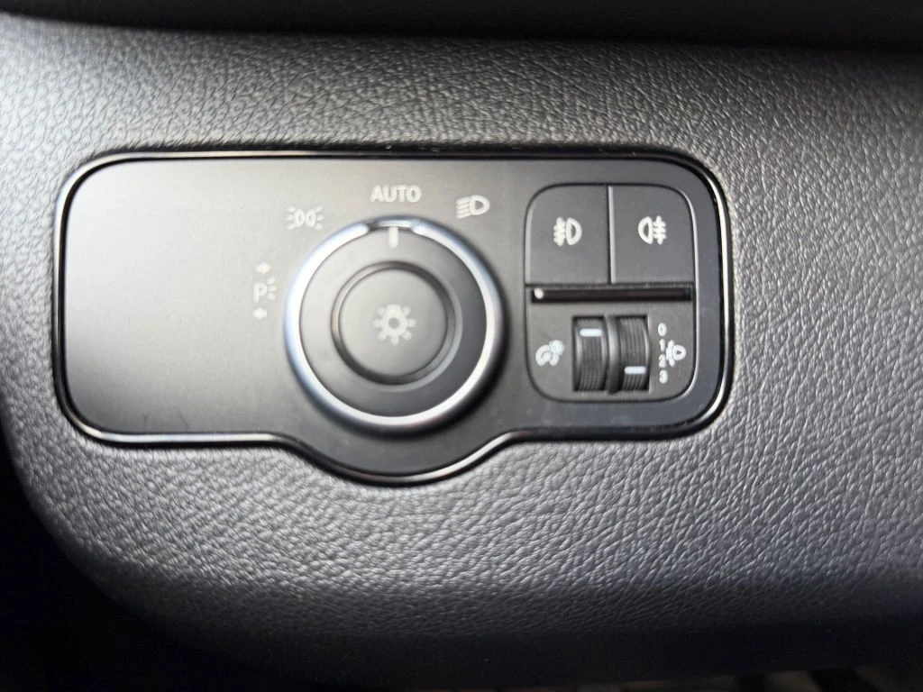 Mercedes-Benz-Sprinter 314-image-15
