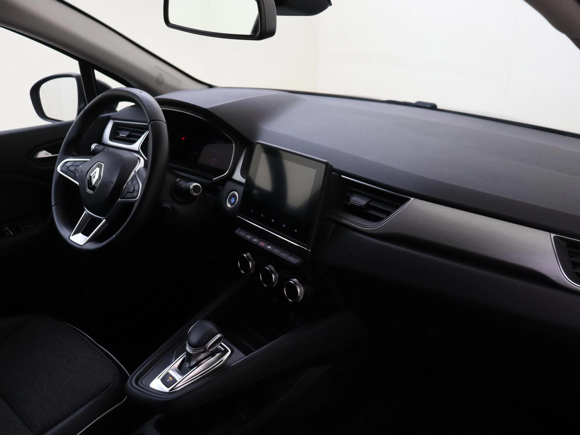 Renault-Captur-image-4