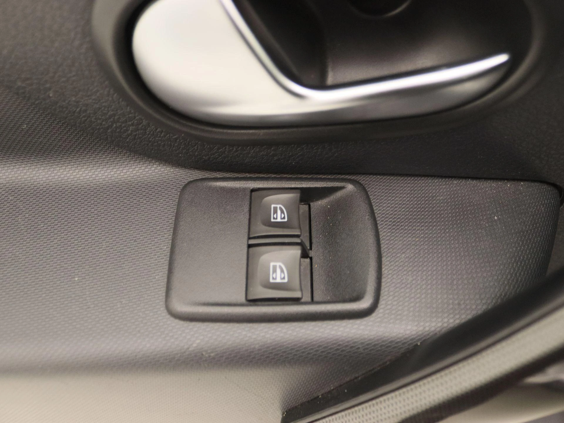 Dacia-Sandero Stepway-image-20