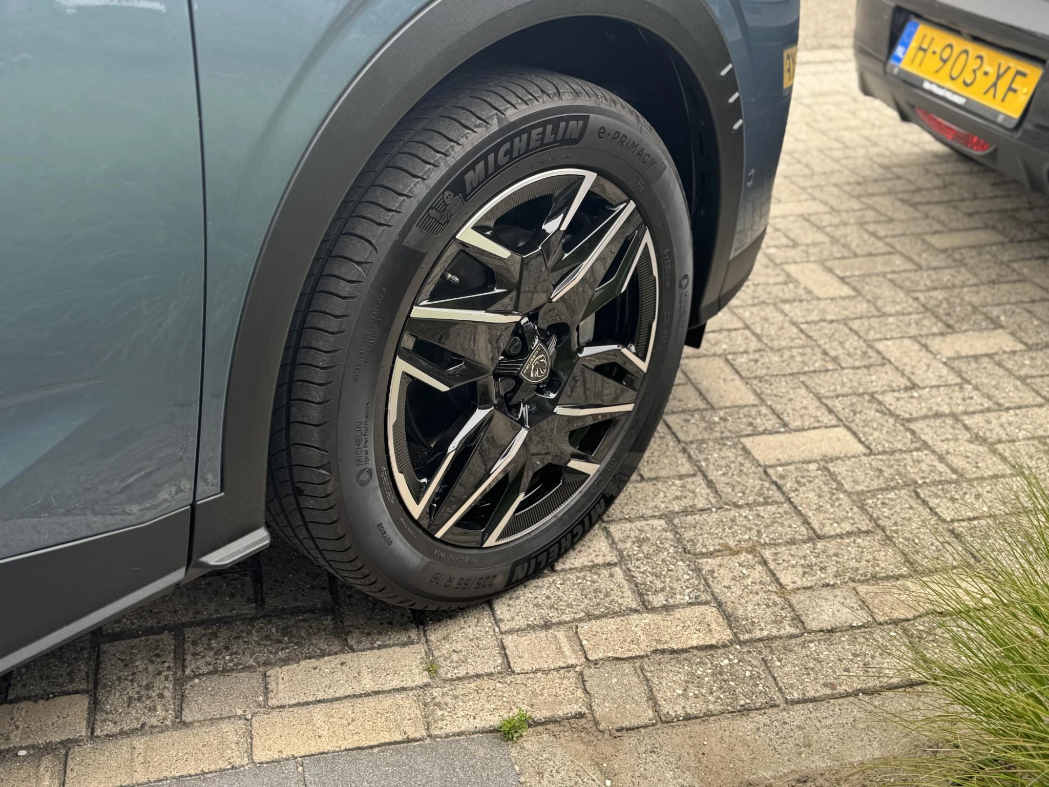 Peugeot-5008-image-13