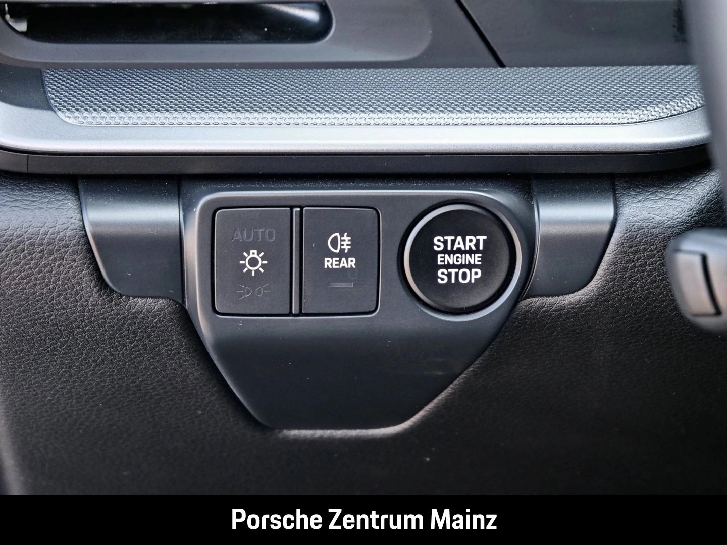 Porsche-911-image-26