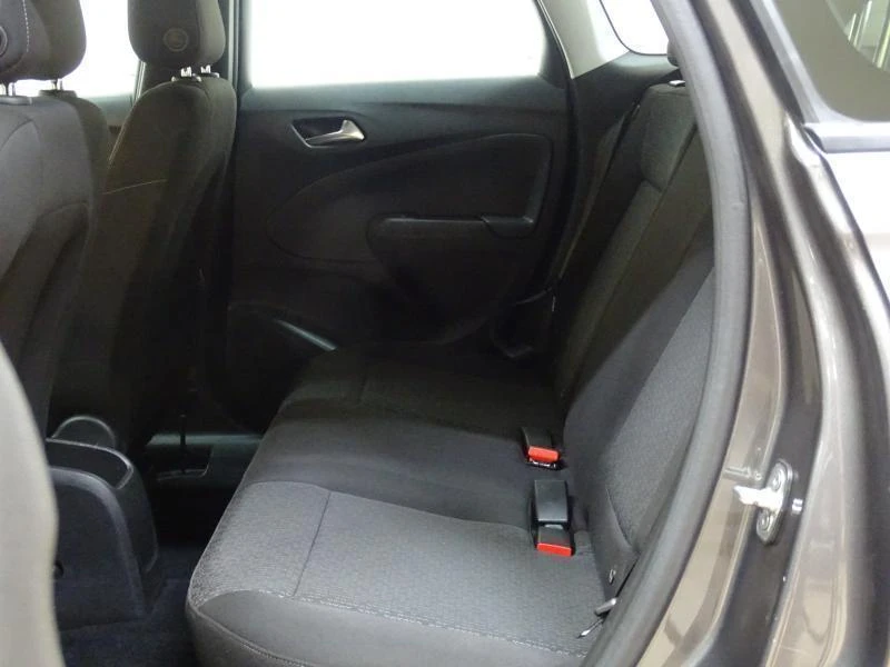 Opel-Crossland X-image-14
