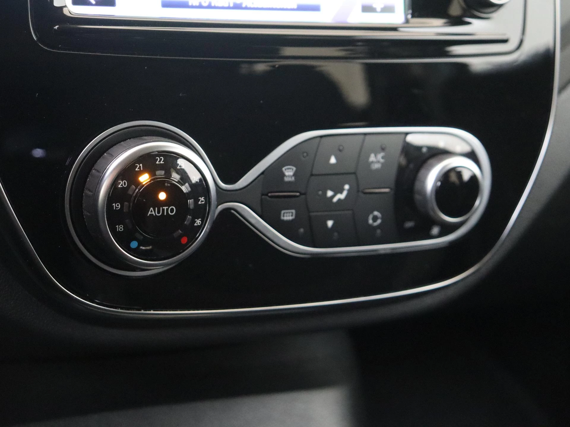Renault-Captur-image-22