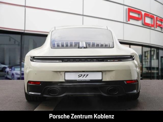 Porsche 911 992 -2 Carrera 4S carrera