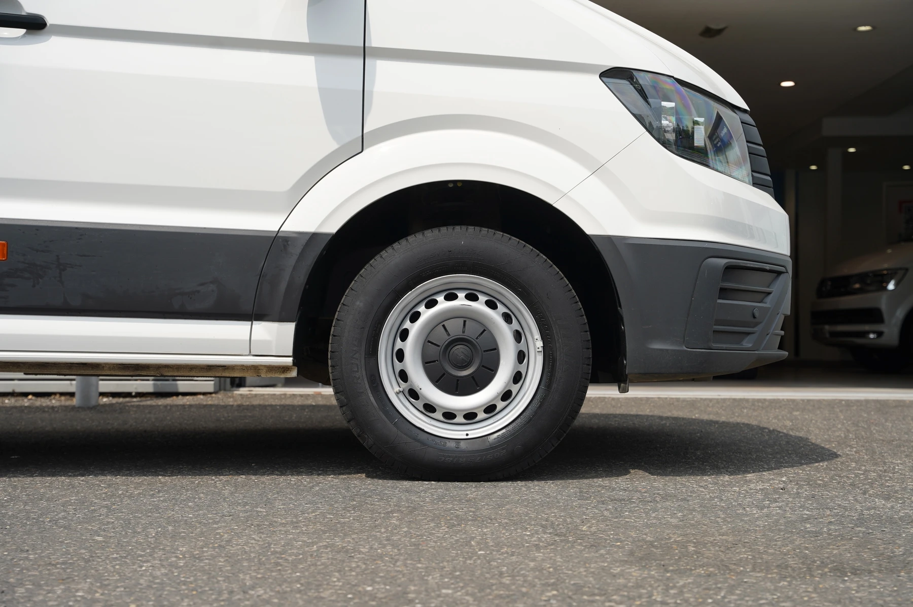 Volkswagen-Crafter-image-26