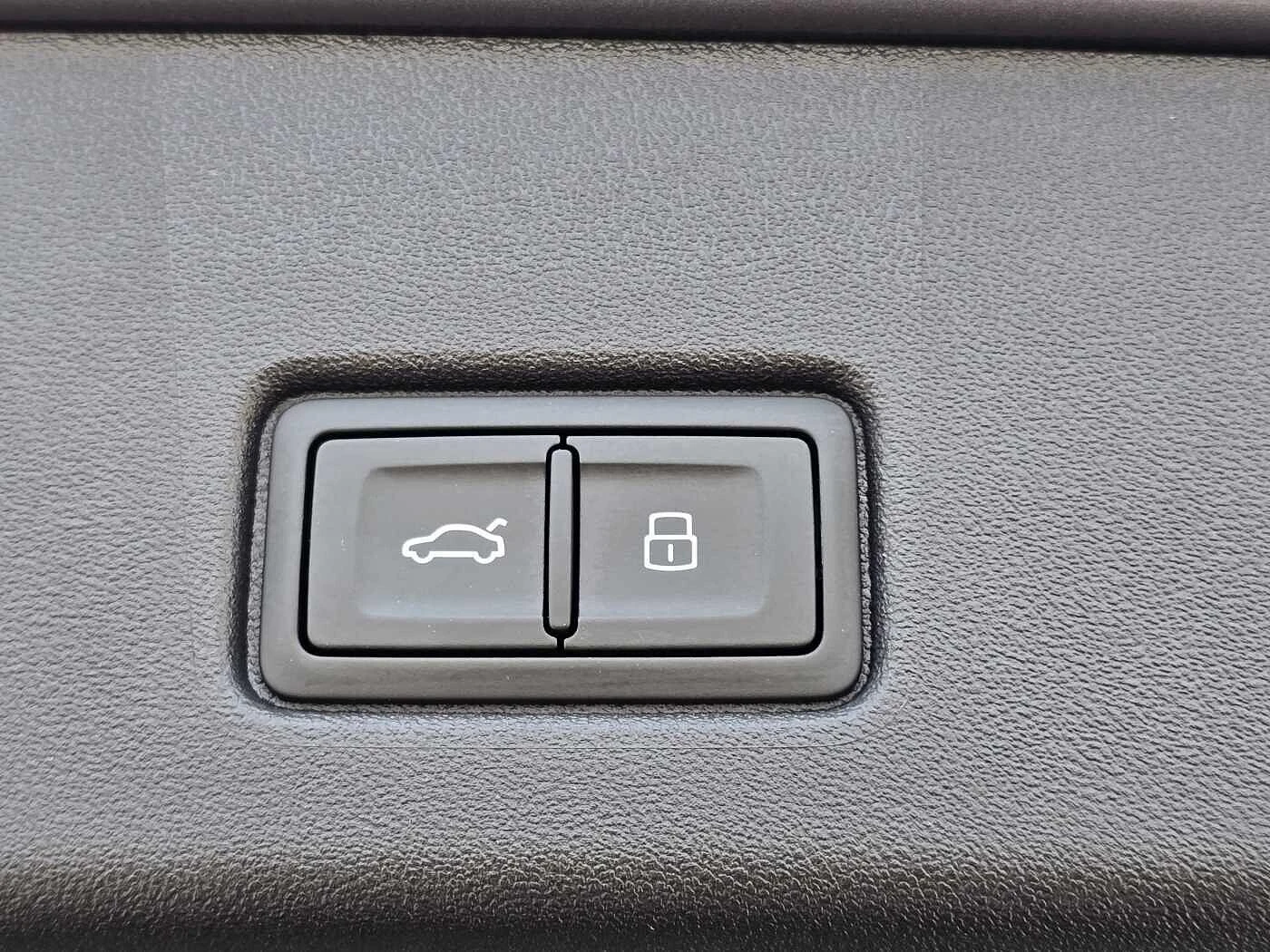 Audi-Q4 e-tron-image-20