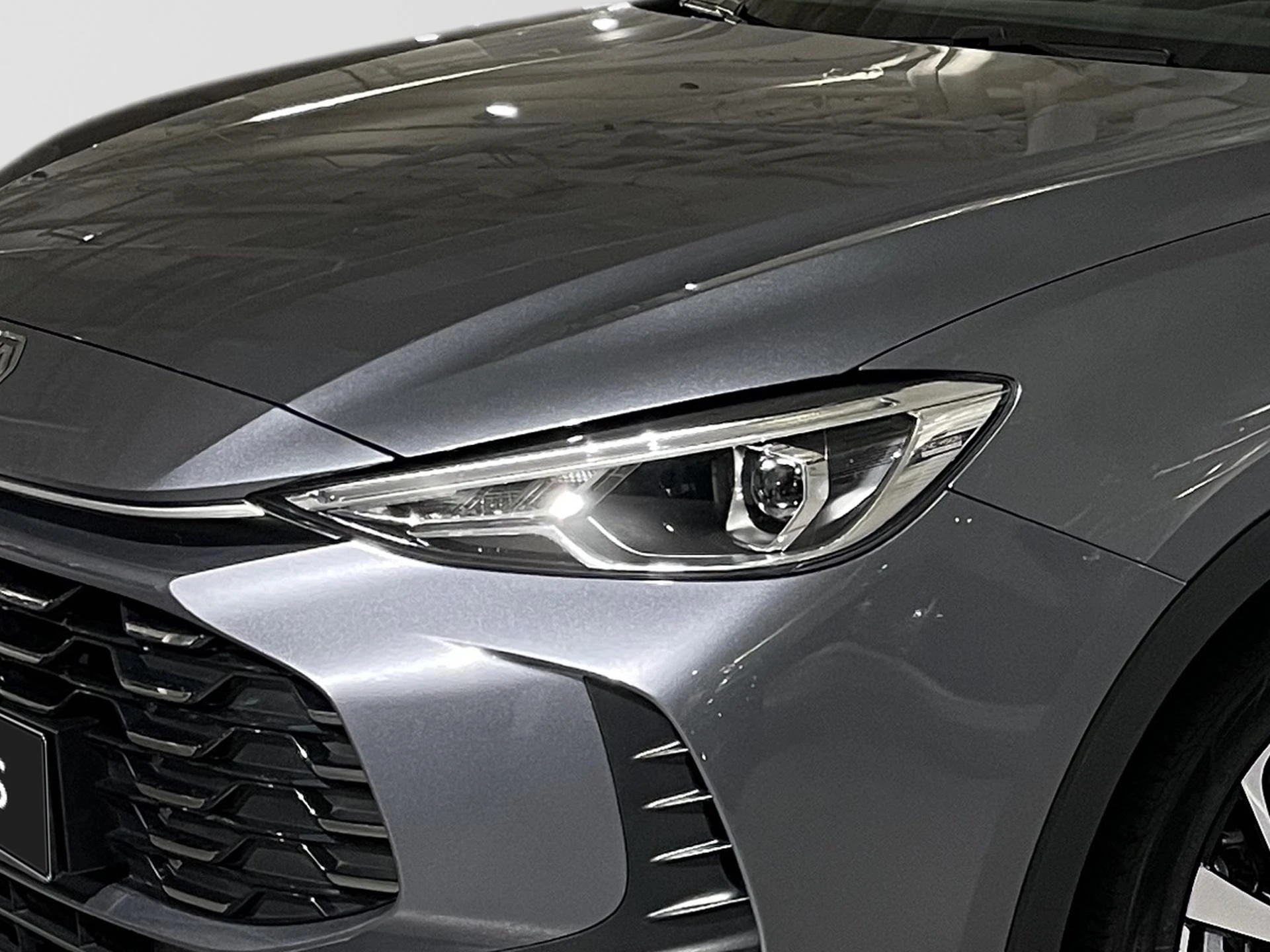 MG-ZS-image-19