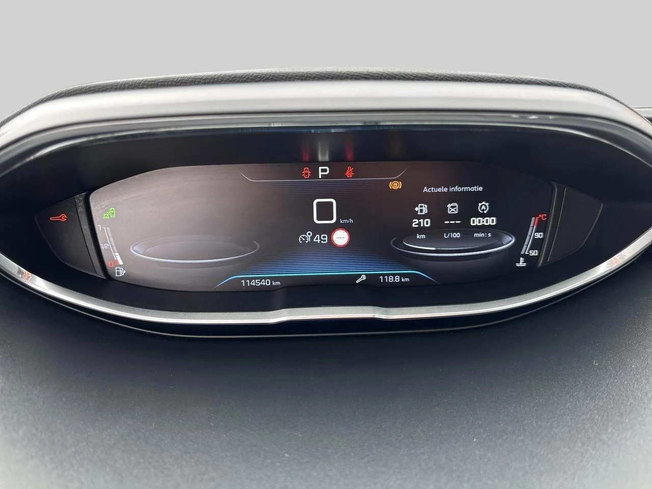 Peugeot-5008-image-10