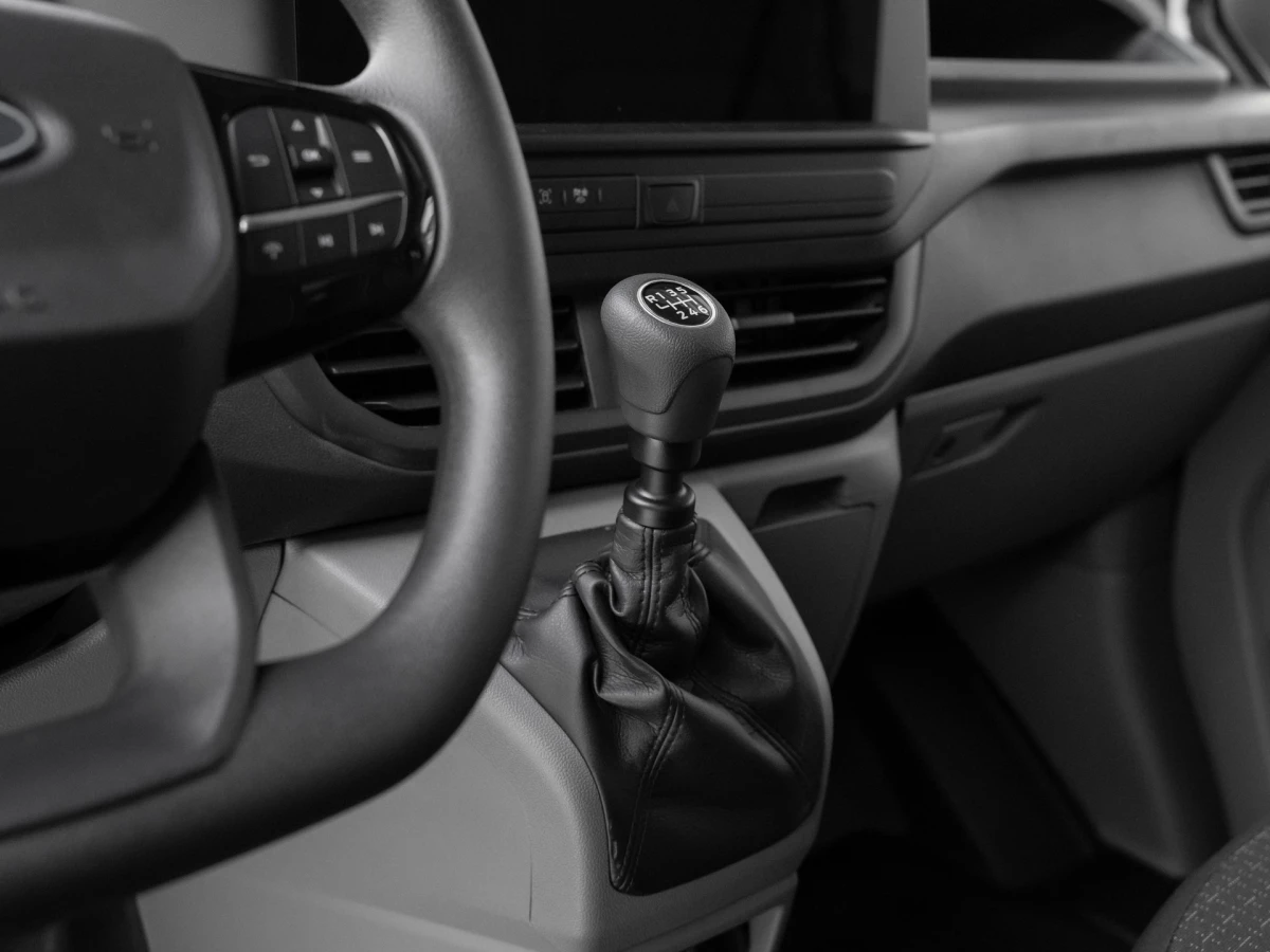 Ford-Transit Custom-image-17