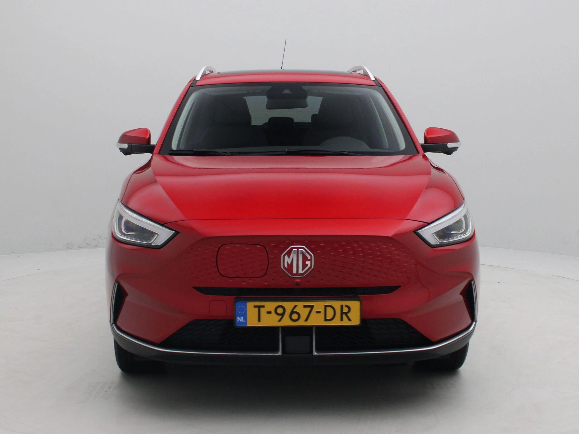 MG-ZS EV-image-2