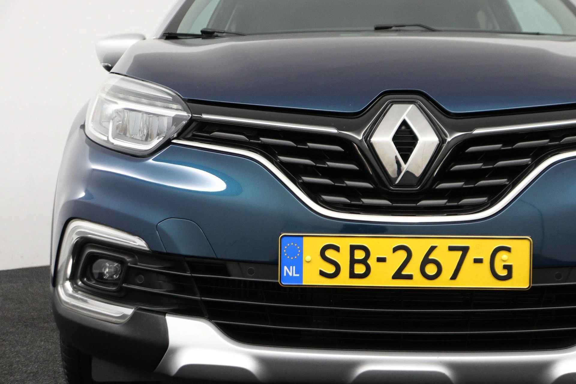 Renault-Captur-image-27