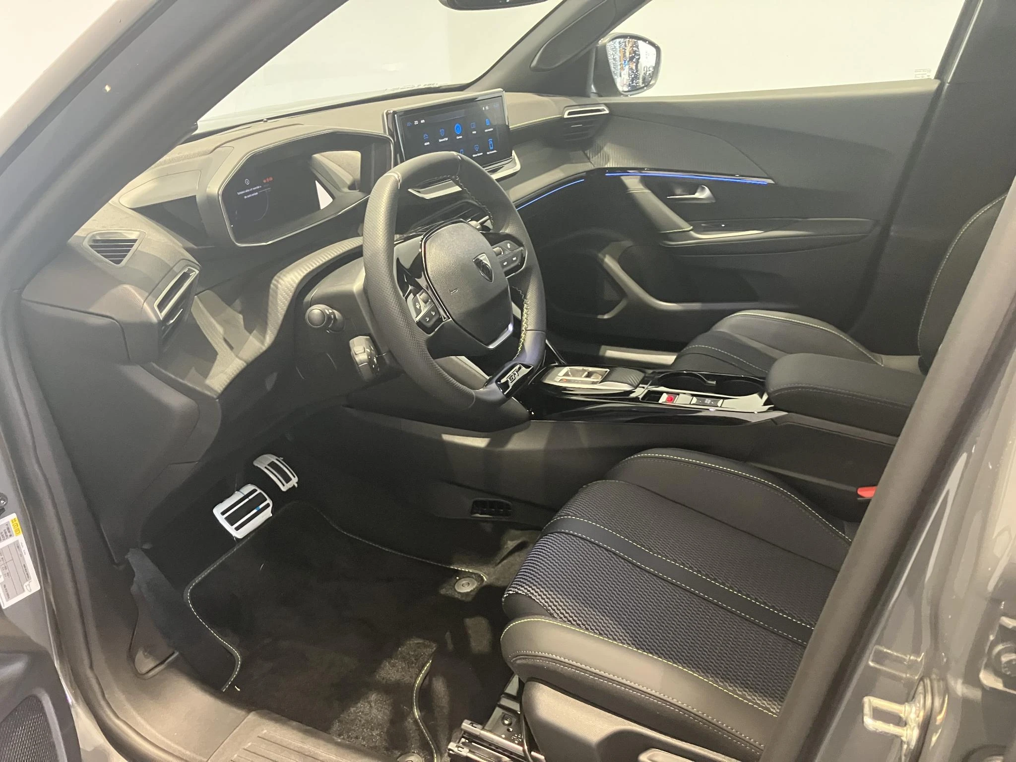 Peugeot-2008-image-14