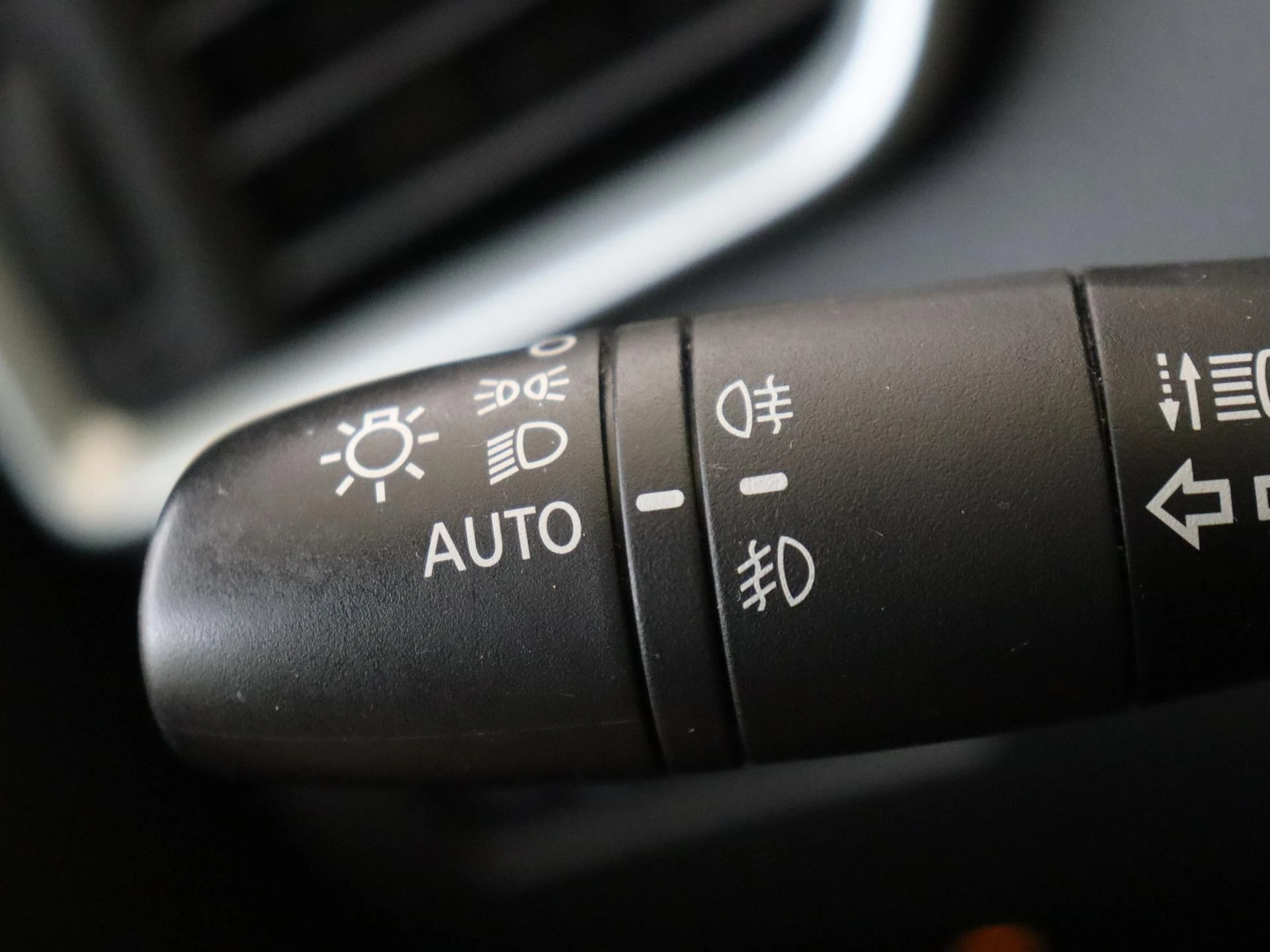 Nissan-QASHQAI-image-23