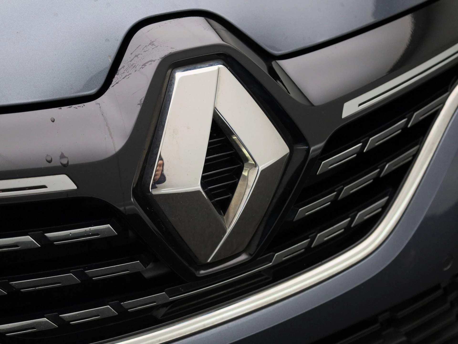 Renault-Megane E-Tech-image-31