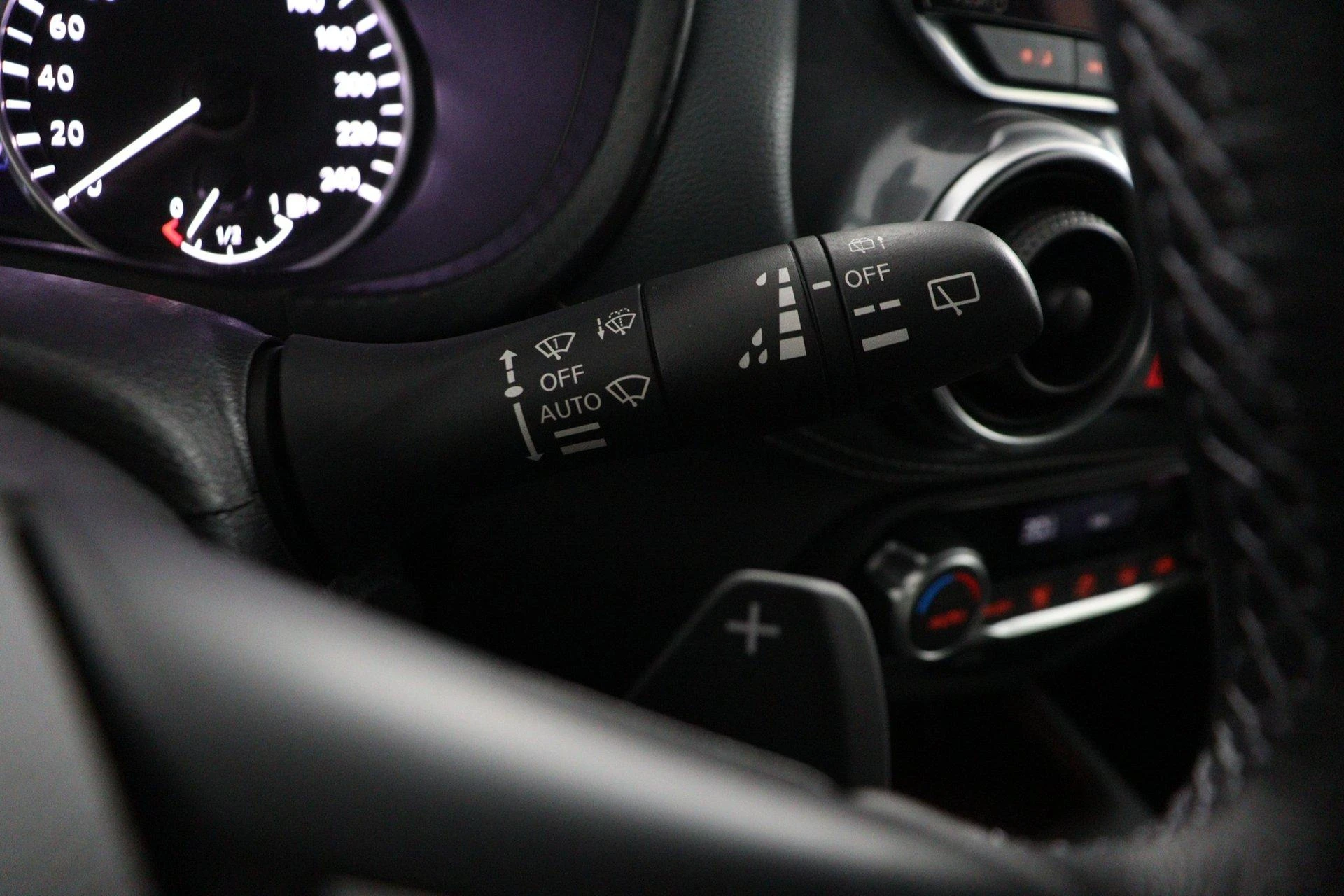 Nissan Juke 1.0 DIG-T N-Connecta Automaat |