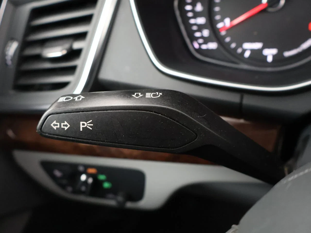 Audi-Q5-image-12