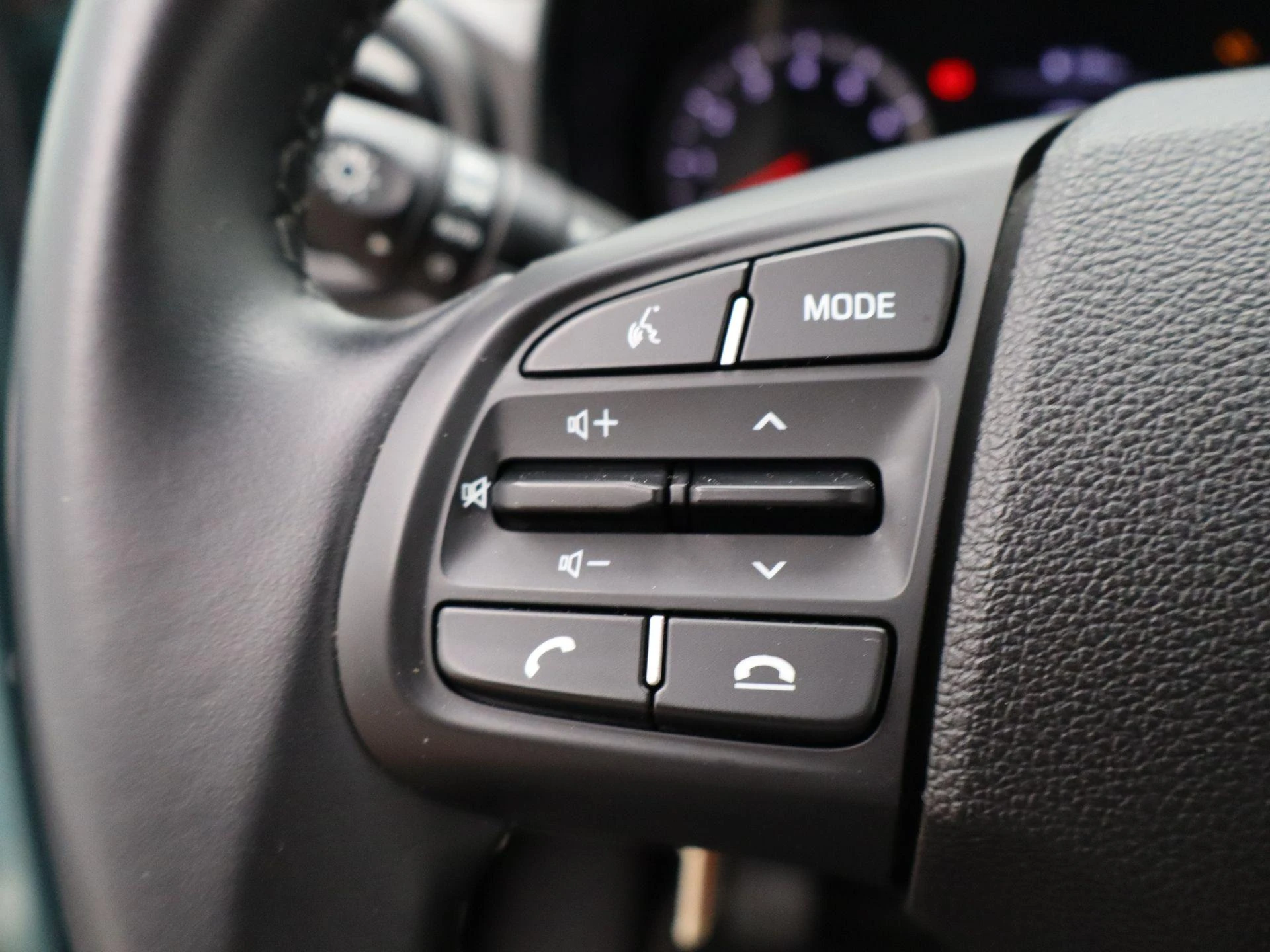 Hyundai-i10-image-22