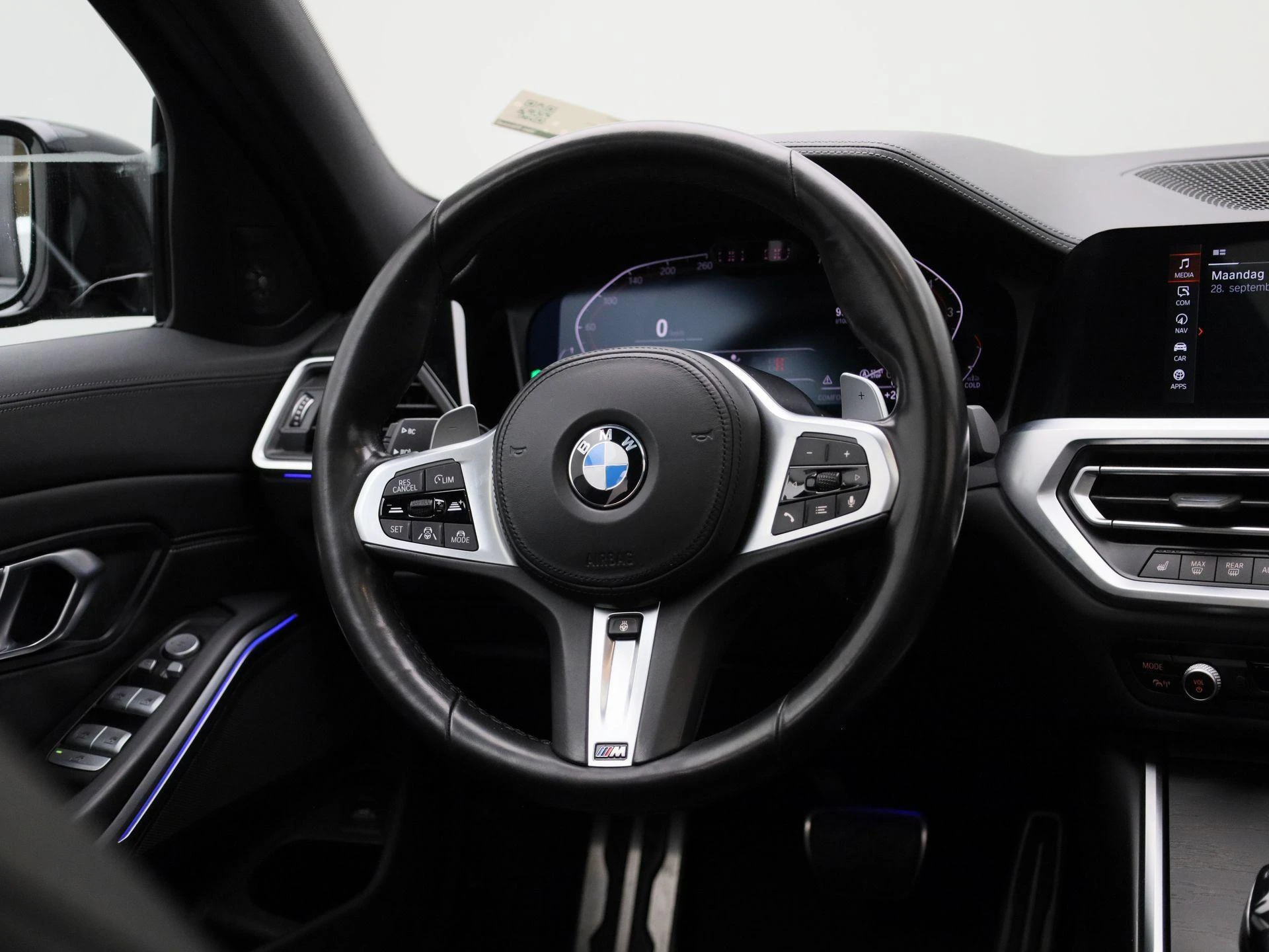 BMW-3 Serie-image-8
