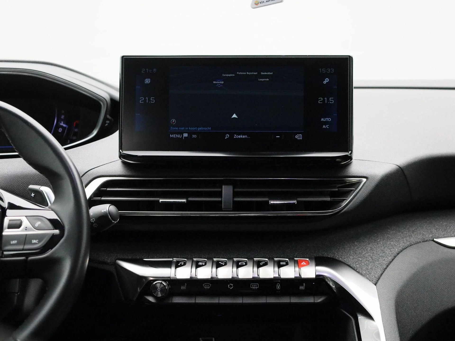 Peugeot-5008-image-8