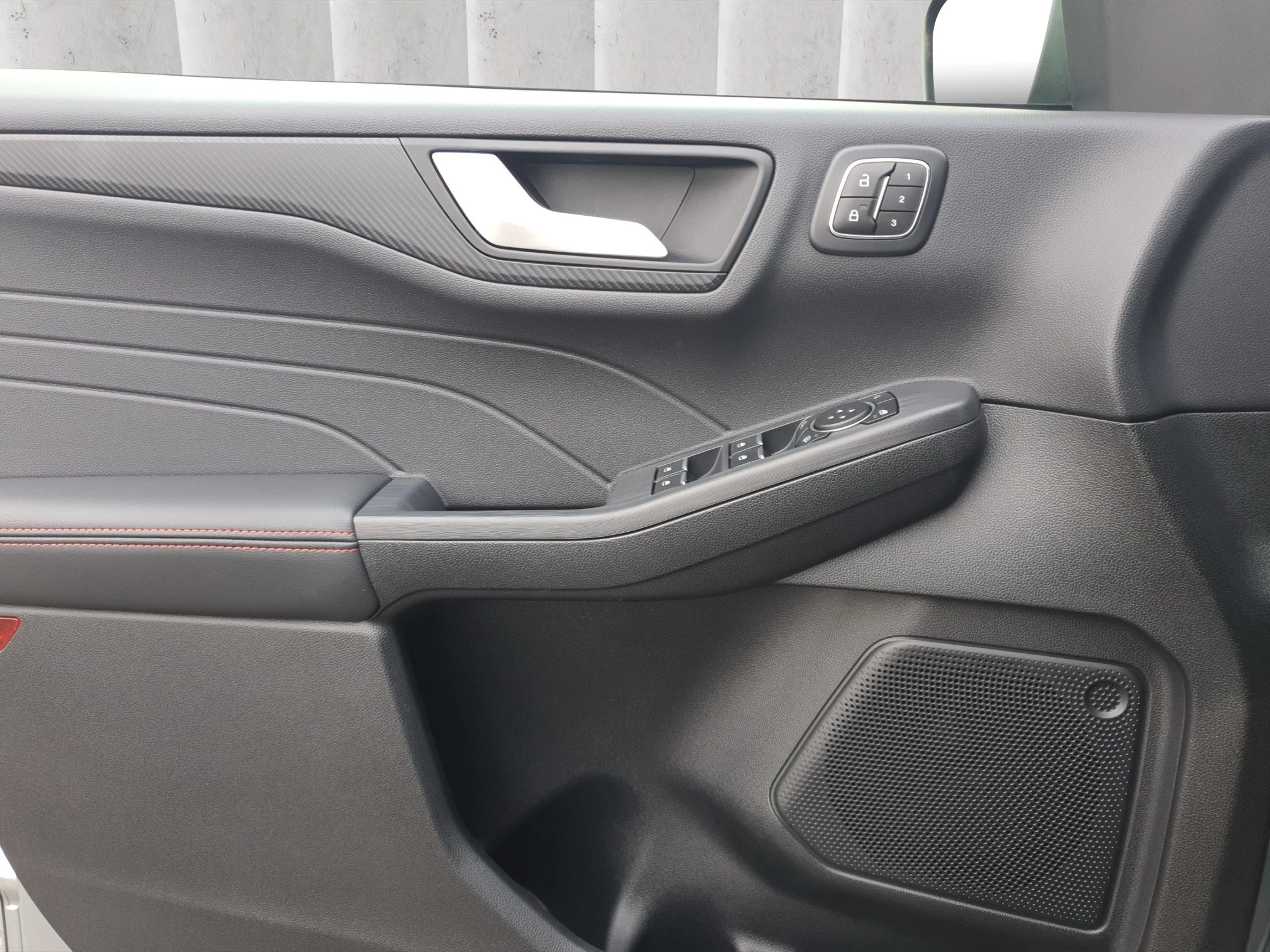 Ford Kuga ST-Line X*PANO*AHK*LED-MATRIX*360GRAD*ACC*NAVI*SOUND-SYS.