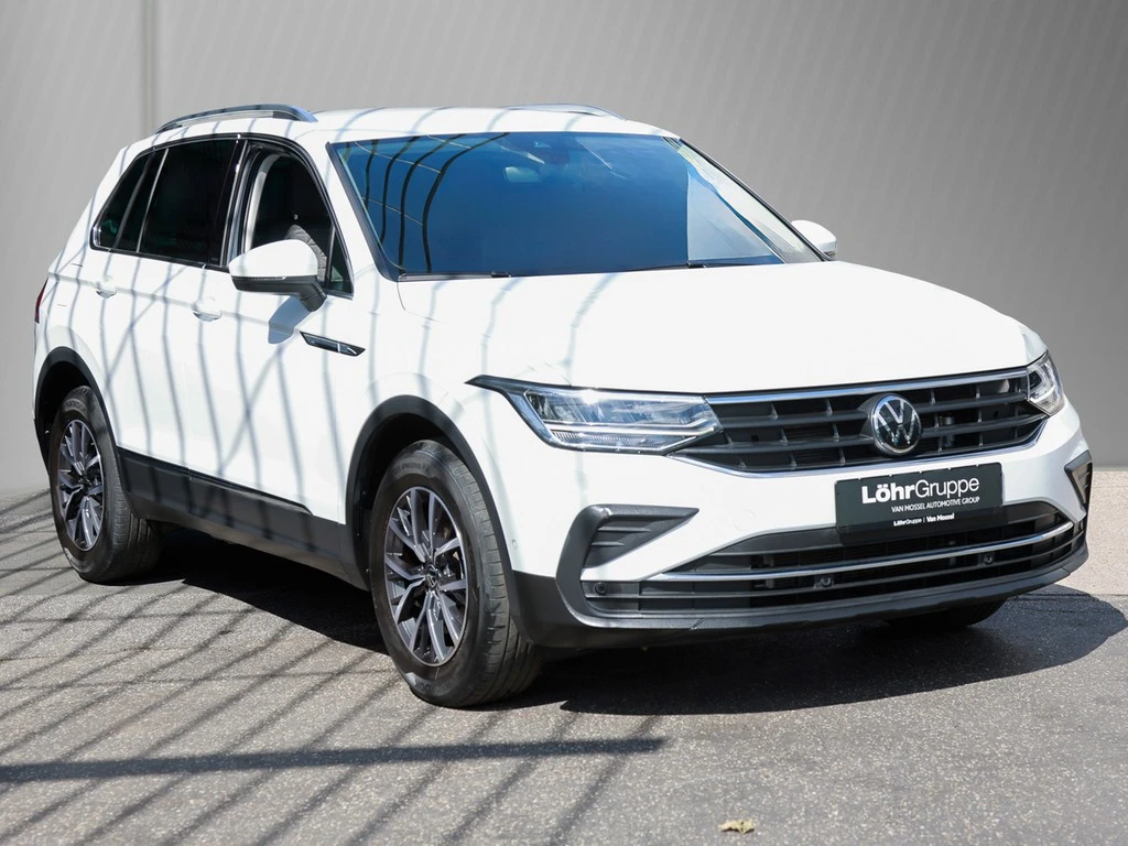 Volkswagen-Tiguan-image-2