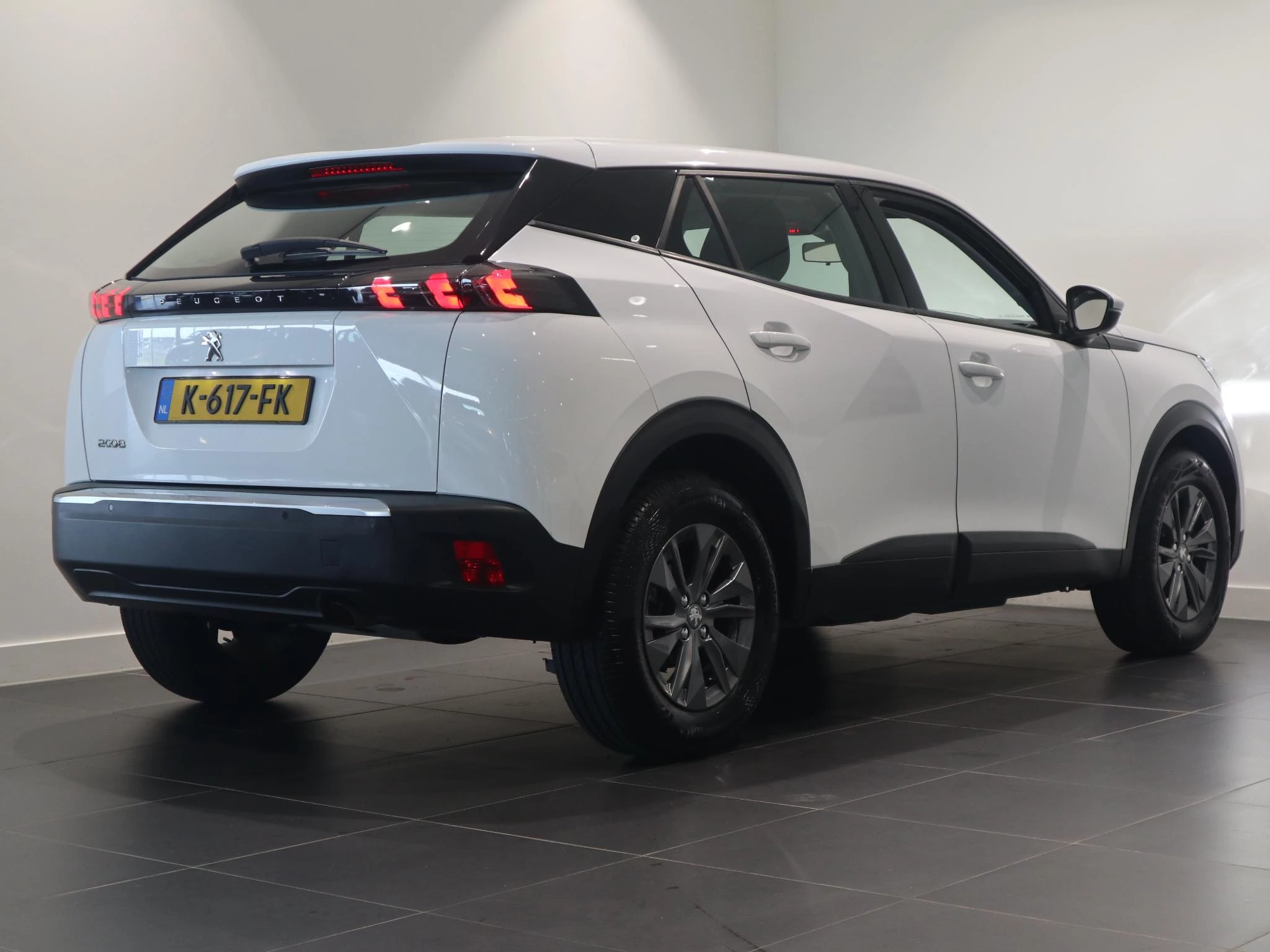 Peugeot-2008-image-4