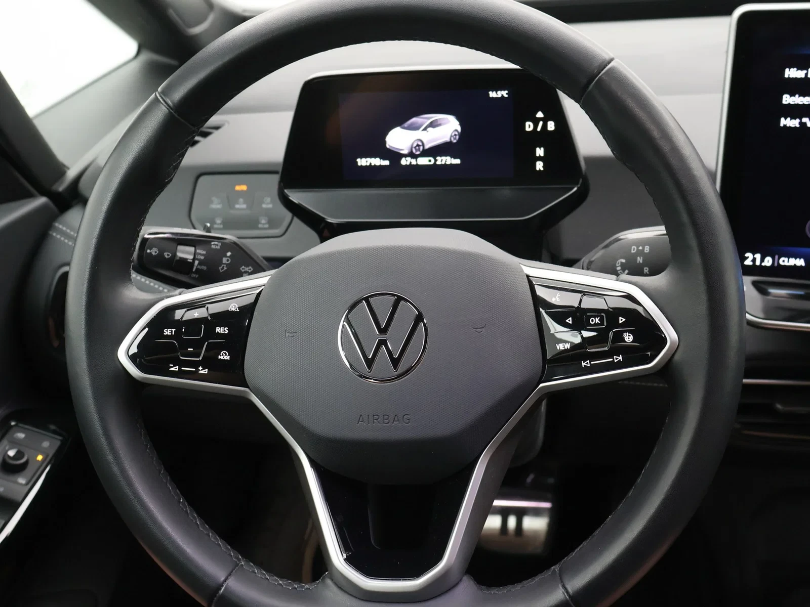 Volkswagen ID.3 ID.3 Pro Performance Business 59 kWh 204PK *AUTOMAAT*CAMERA*CRUISE*PDC*NAVI*APP-CONNECT*AIRCO*VIRTUAL COCKPIT*...*