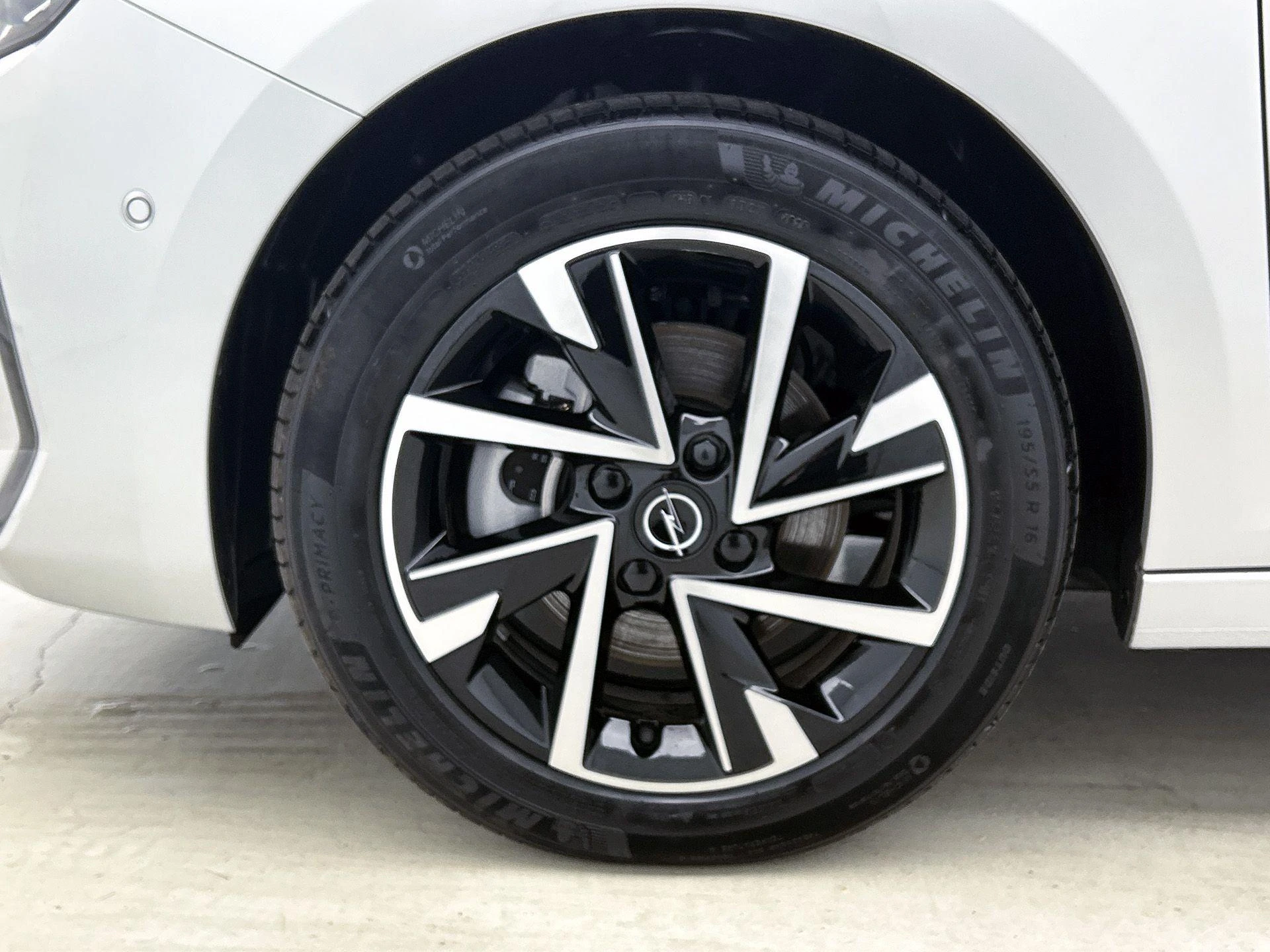 Opel-Corsa-image-35