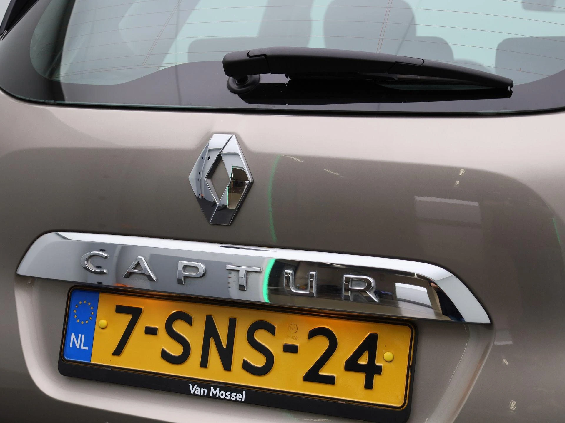 Renault-Captur-image-36