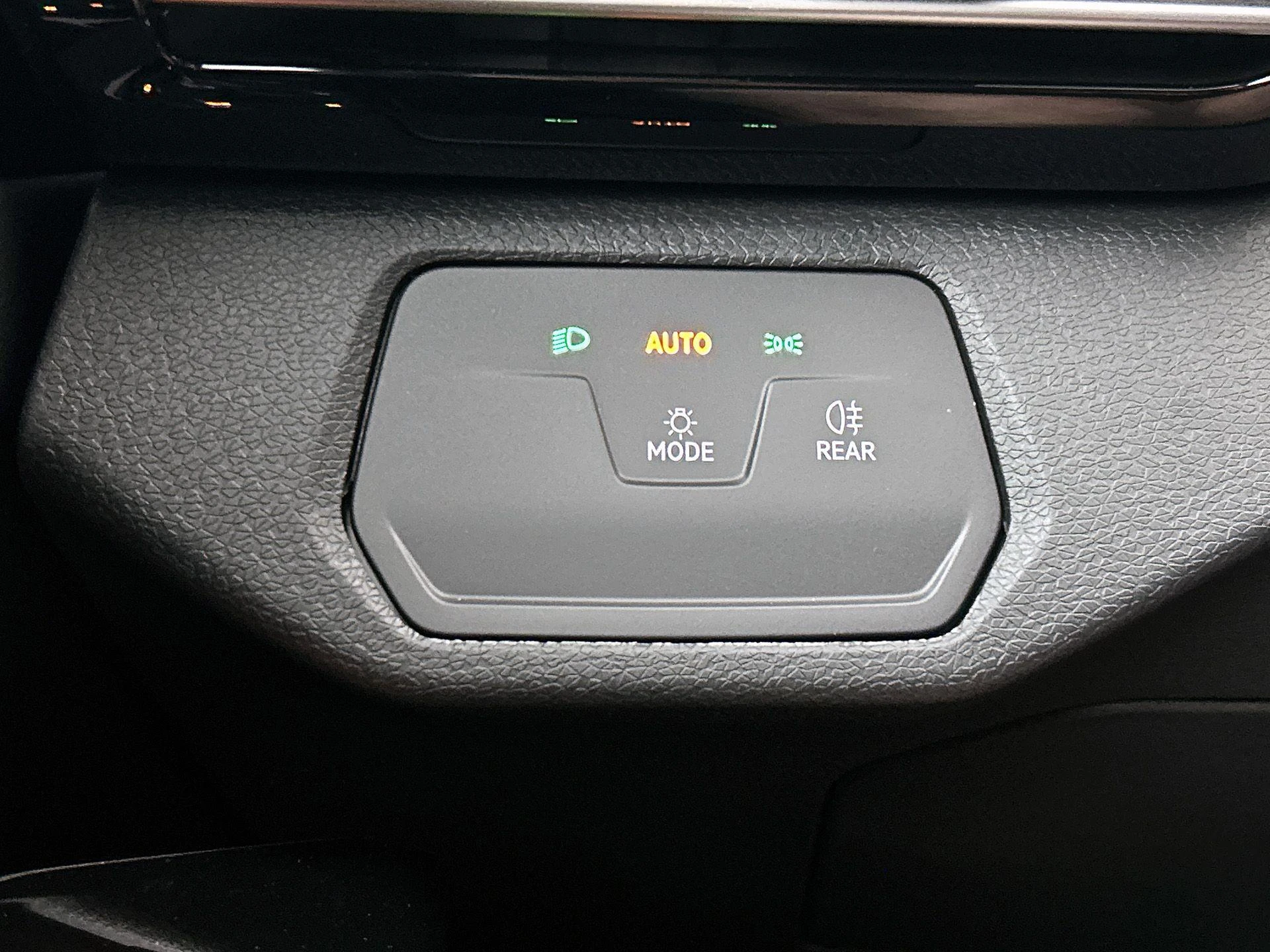 Volkswagen-ID.4-image-36