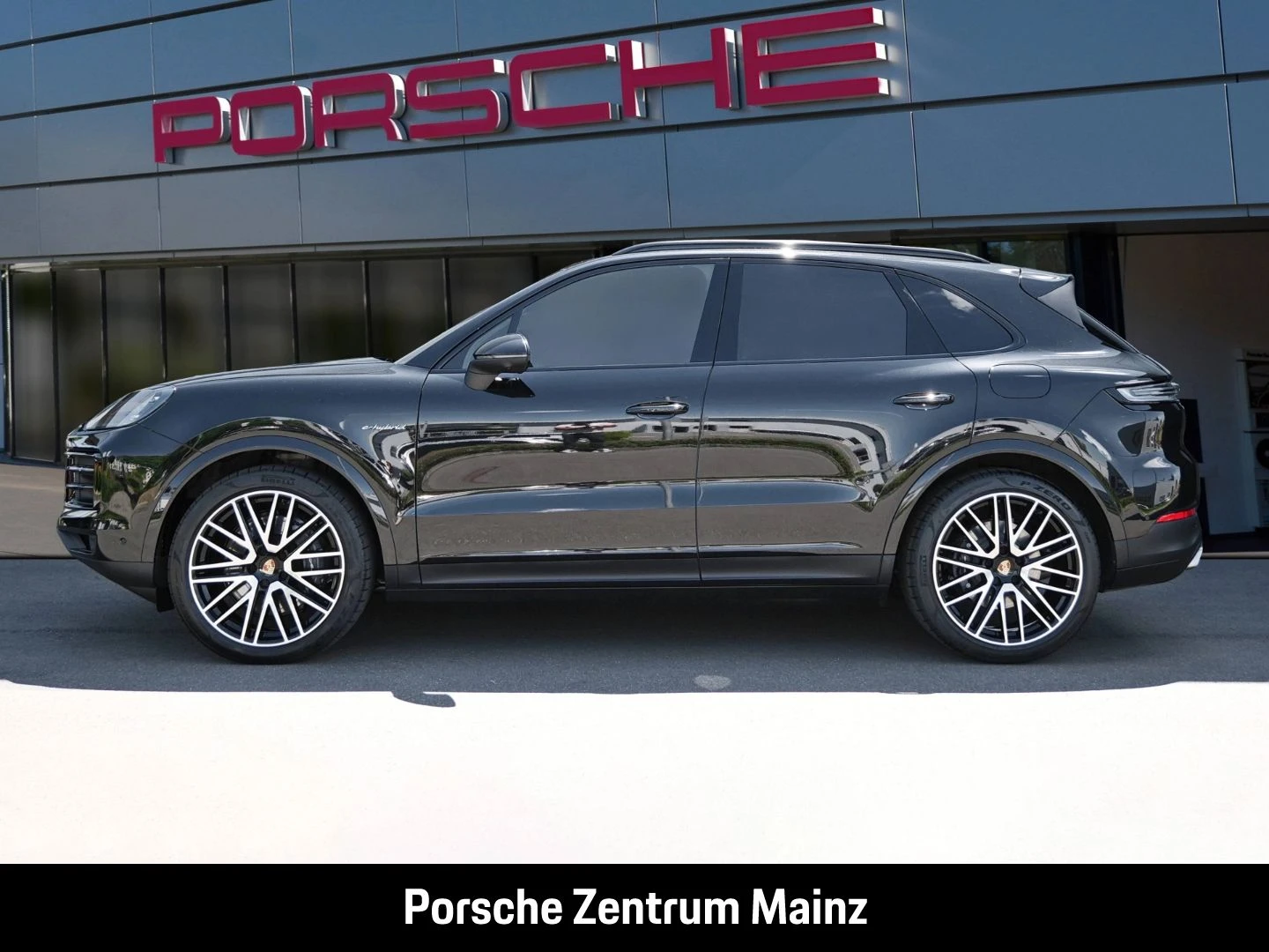 Porsche Cayenne E-Hybrid InnoDrive Head-Up Luftfederung -