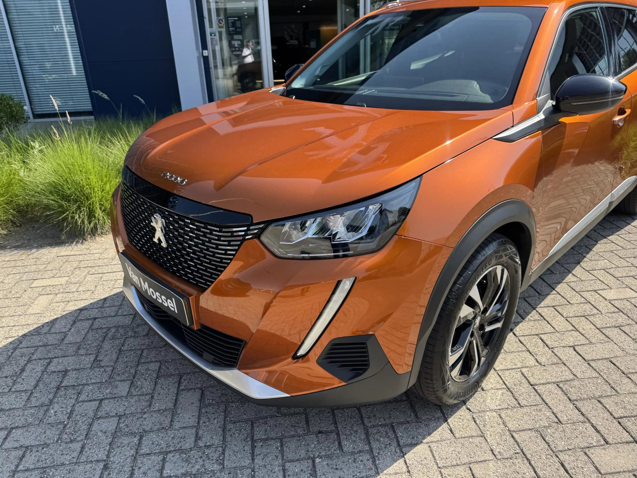 Peugeot-2008-image-8