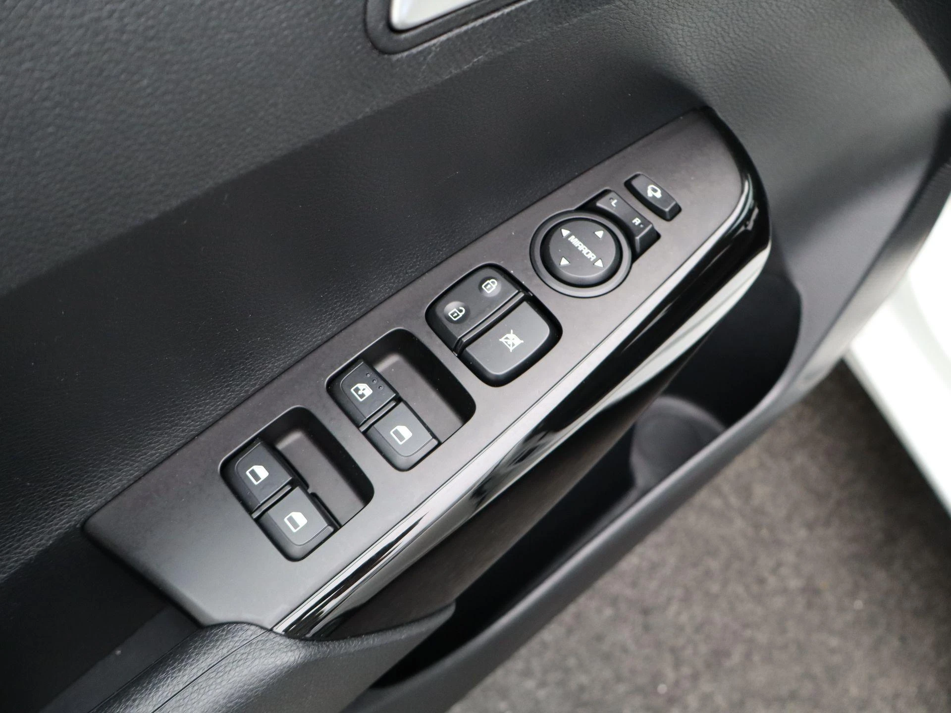 Kia Picanto 1.0 DPi DynamicPlusLine