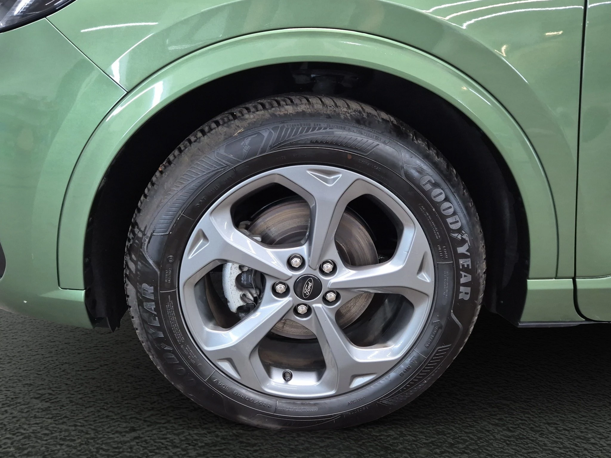 Ford-Kuga-image-8